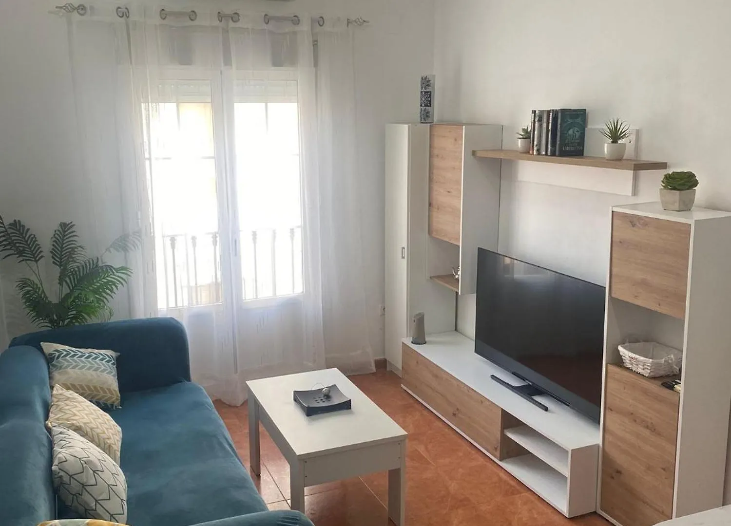 Lolitalola Holidays Ayamonte